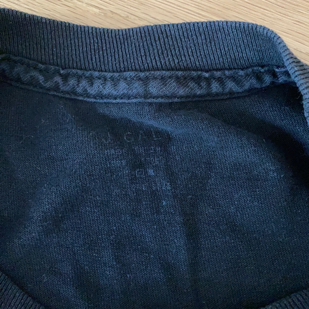 Brandy melville graphic tee - Picture 2 of 2